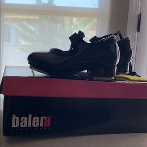 Toddler black tap shoes